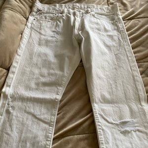 Like new polo jeans
